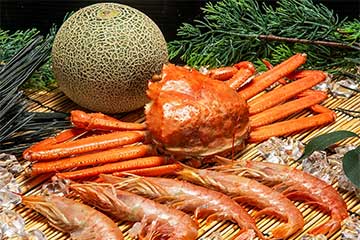 【希少で高価なジャンボ海老🦐の昼食に嬉しいお土産がいっぱい🛍️/新宿・池袋発】春爛漫!なんと約25cm!希少な「ジャンボ海老づくし🦐ランチのミステリー」バスツアー2